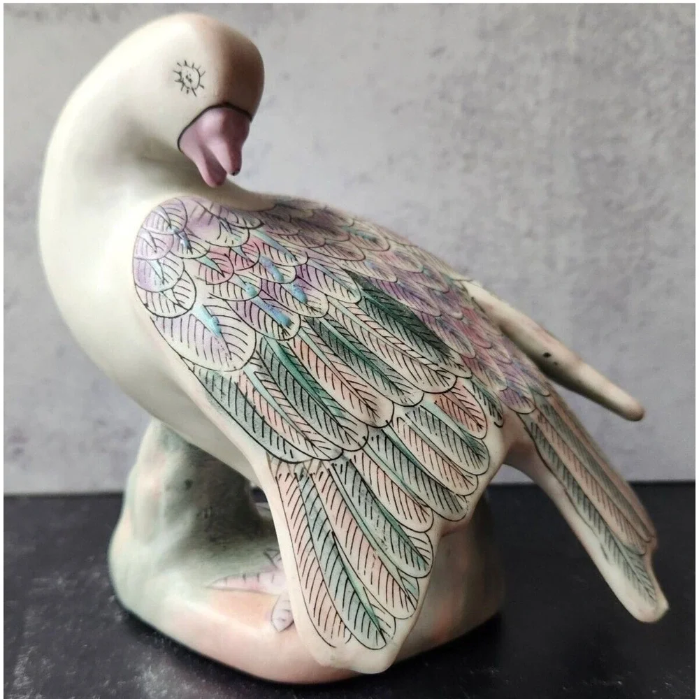 Pair 1950s Vintage Porcelain Dove Pigeon Bird Pastel 6